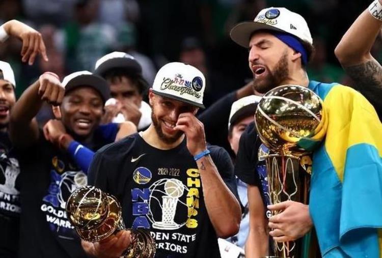 NBA薪资待遇「NBA薪资制度原来是这样你了解吗」