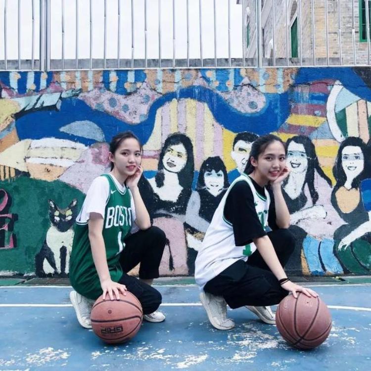 NBA球衣穿搭「穿搭|NBA复赛选一件本命球衣吧」