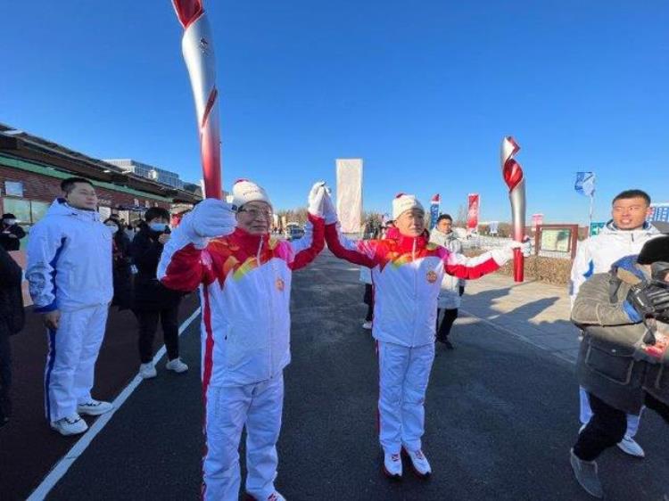 圣火飞扬2022年北京冬奥会火炬接力开始