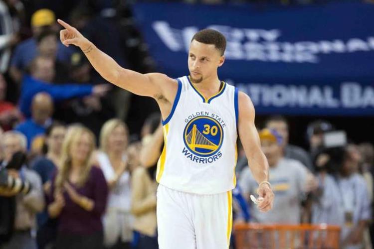 nba球员怎么选择球衣号码「nba球星是怎么选择篮球服号码新手怎么选篮球服号码」