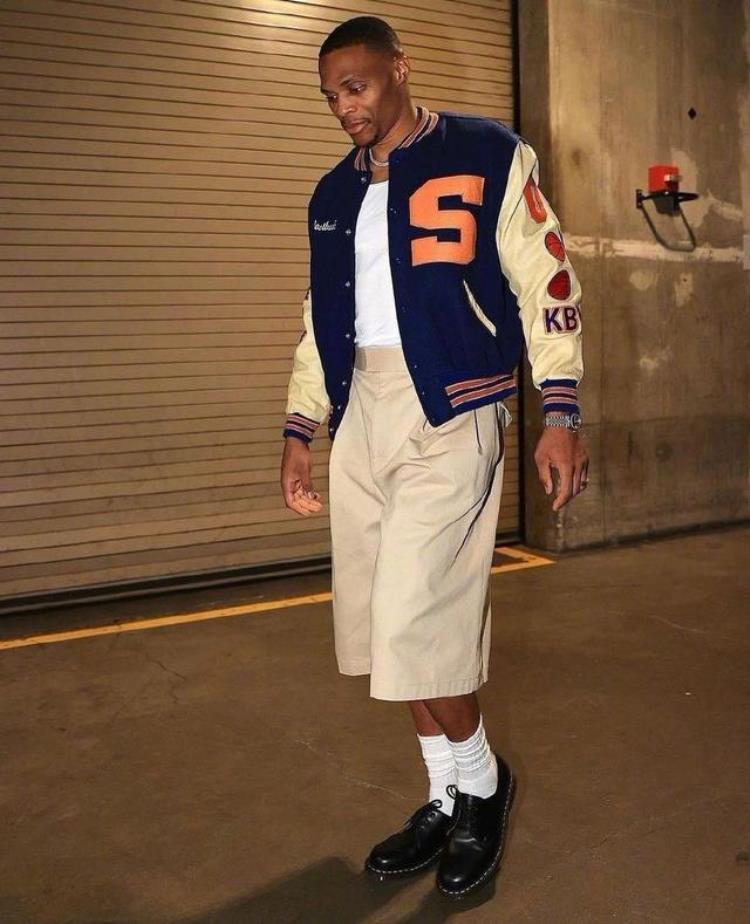 什么人适合穿棒球服「穿棒球服的NBA球员为什么这么抢眼只因为太会穿搭」