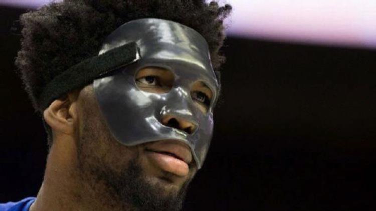 NBA装备到底价值几何定制面具价格最贵正版球衣价格公道