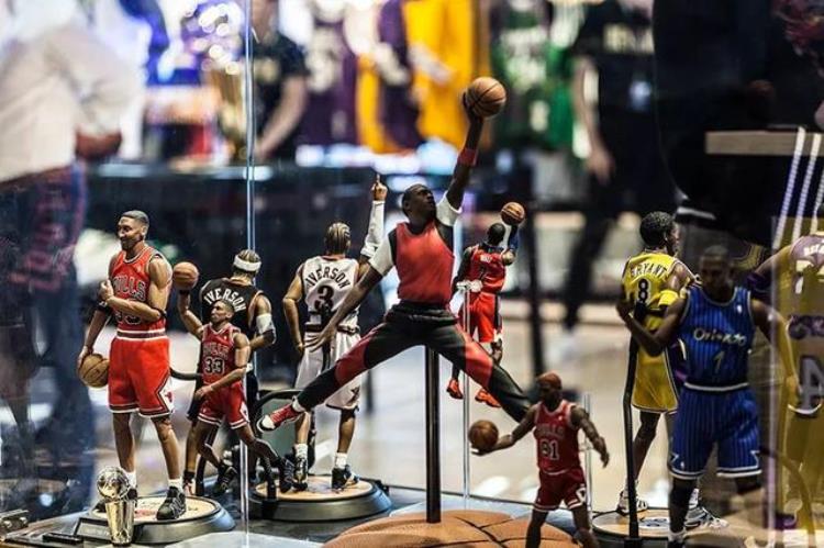 北京哪里买球鞋「买鞋打卡的新去处NBA北京旗舰店开业暗藏好多惊喜」