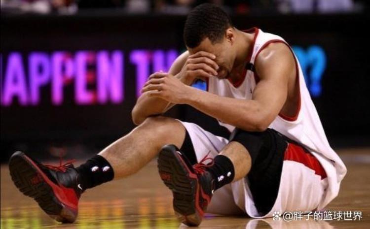 现役nba被伤病摧毁的球员「轻则实力下滑重则提前退役盘点那些NBA常见的毁灭性伤病」