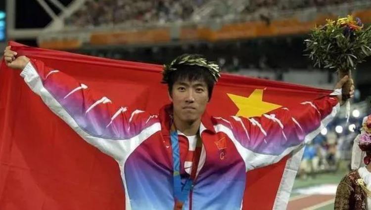 刘长春当年100米跑的最好成绩是( )「中国奥运第一人刘长春1932年参加100米和200米比赛成绩如何」