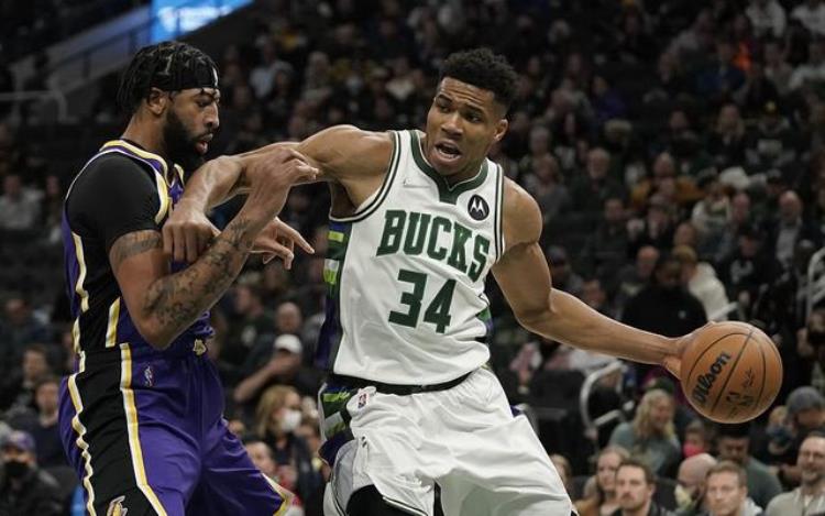 今日NBA战7场东部2强隔空暗战争夺领头羊姚明老东家PK快船