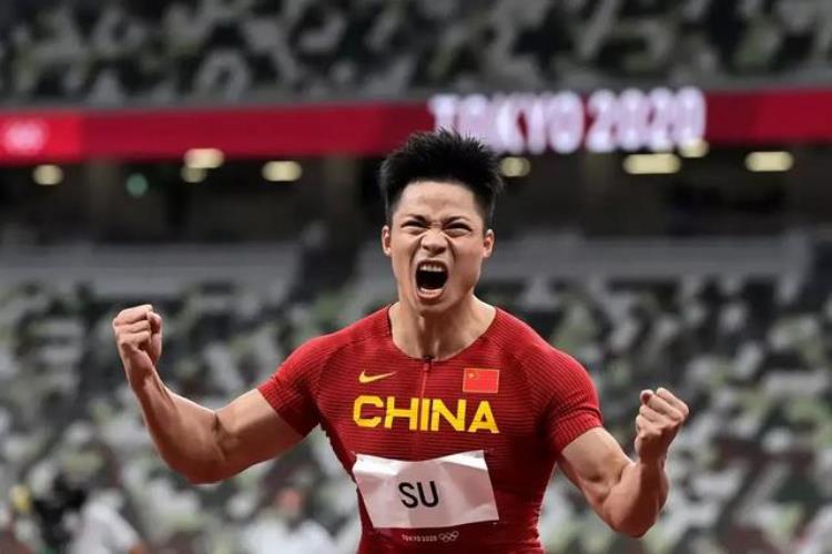 刘长春当年100米跑的最好成绩是( )「中国奥运第一人刘长春1932年参加100米和200米比赛成绩如何」