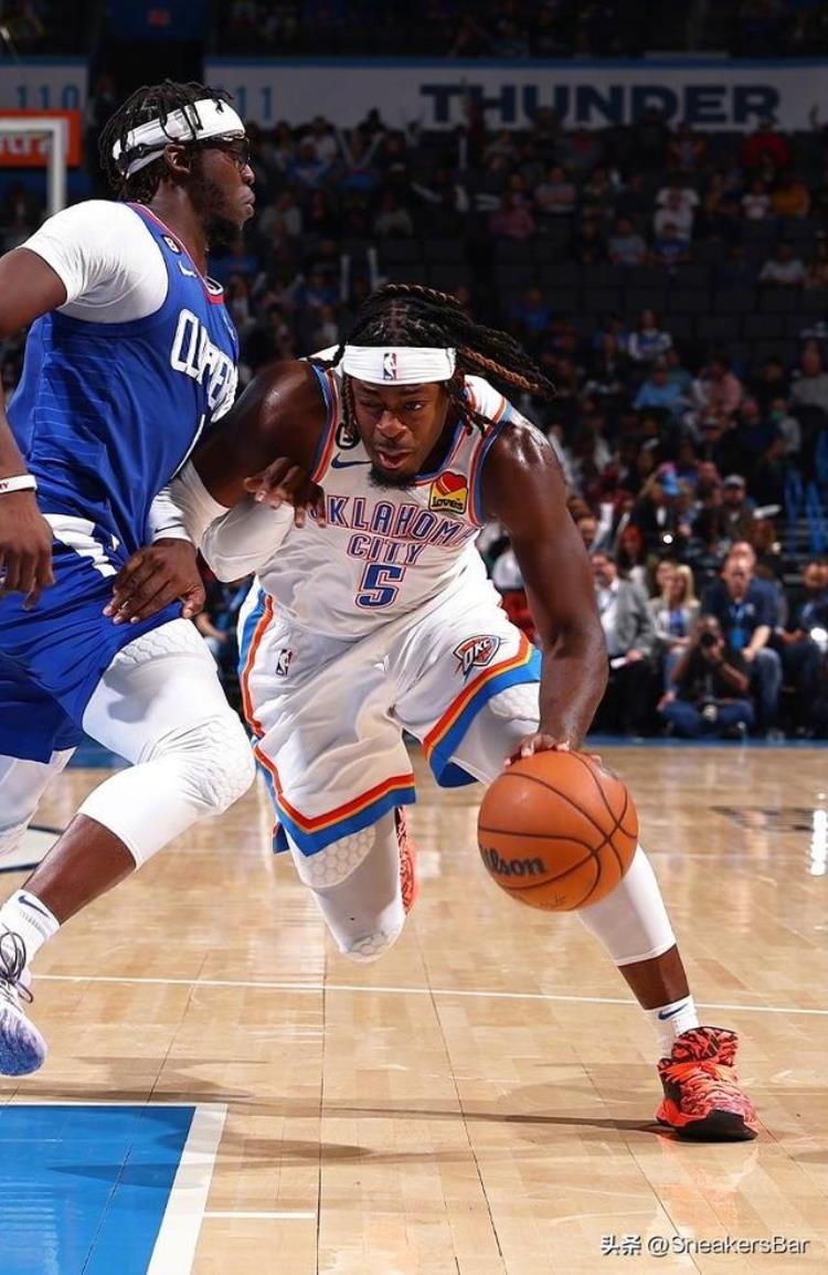 nba球星今日上脚球鞋「每日NBA球星上脚球鞋10月28日」