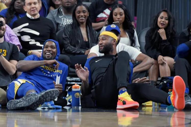 nba跟腱断裂恢复时间「简要回顾近几年NBA发生的跟腱撕裂悲剧平均恢复期8个月左右」