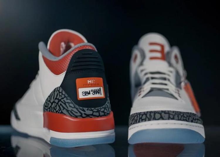 詹姆斯穿aj1「NBA球员上脚哈登穿1号球衣阿姆的AJ3很帅气」