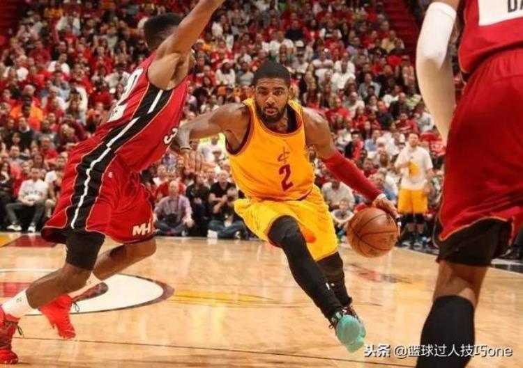 库里打杜兰特「NBA球星10大经典拜佛库里上演极限拜佛杜兰特让对手毫无办法」
