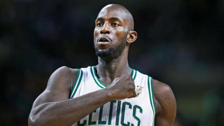 NBA历史十大前锋「NBA历史上的十大组织前锋」