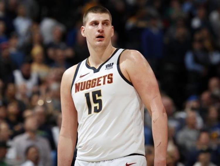 nba进攻型中锋「控卫型中锋盘点NBA传球能力最强的十大内线前三实至名归」