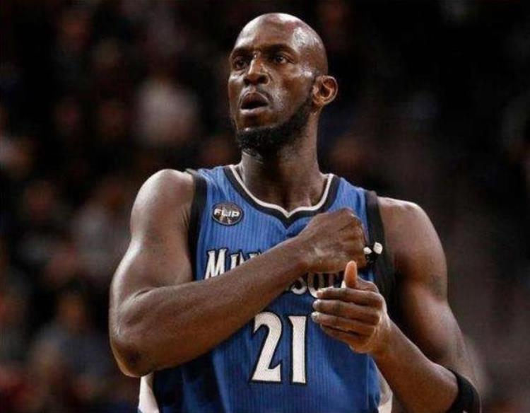 nba进攻型中锋「控卫型中锋盘点NBA传球能力最强的十大内线前三实至名归」