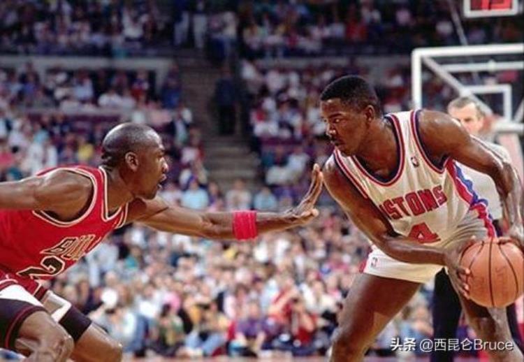 对乔丹体育的看法「不同角度下的对比乔丹在NBA获胜的原因从来都不唯一」