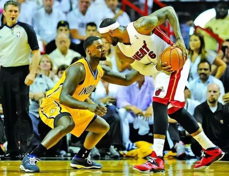 2k篮球能力值「NBA一共有七位球员曾经在2K游戏里拿到过99的能力值」