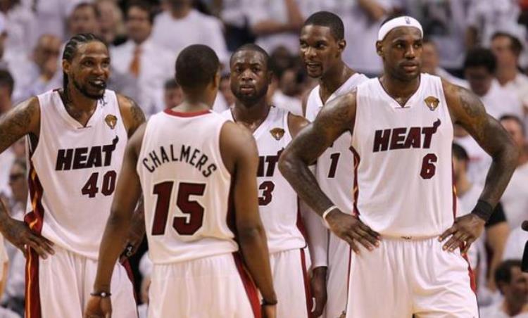热火三巨头降薪了吗「盘点NBA降薪事件热火三巨头降薪留哈斯勒姆哈登却被联盟调查」