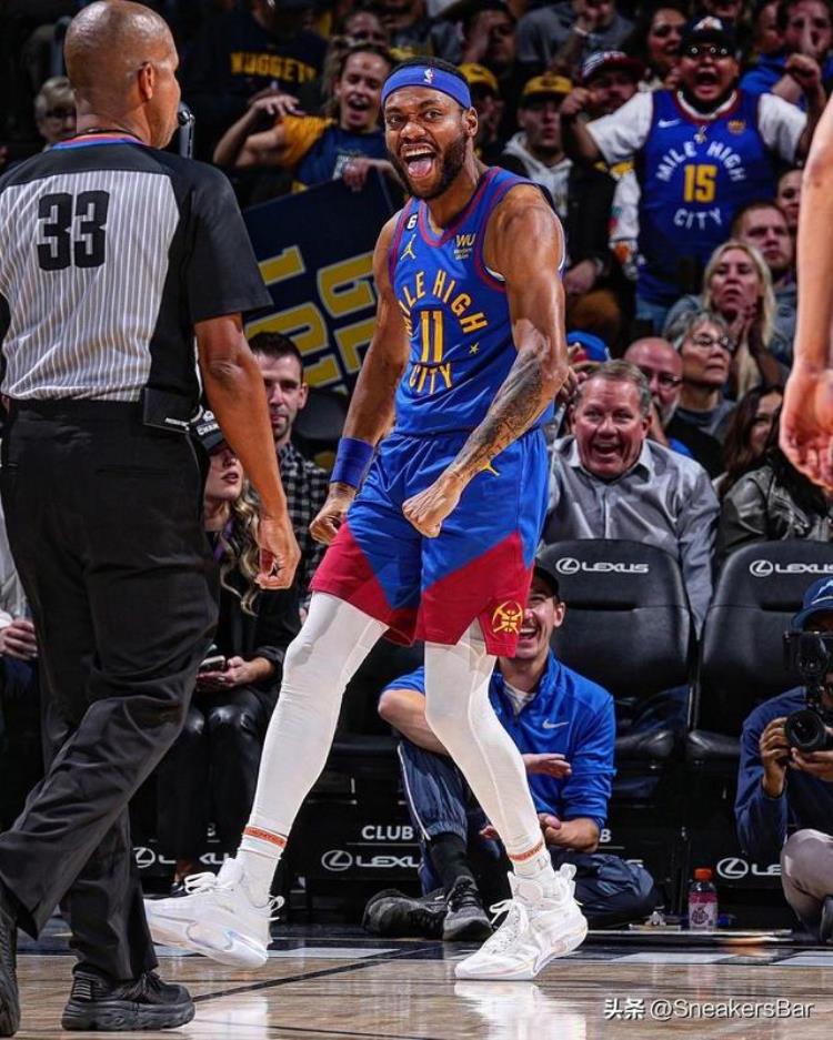 nba每日球员上脚球鞋「每日NBA球星上脚球鞋11月6日」