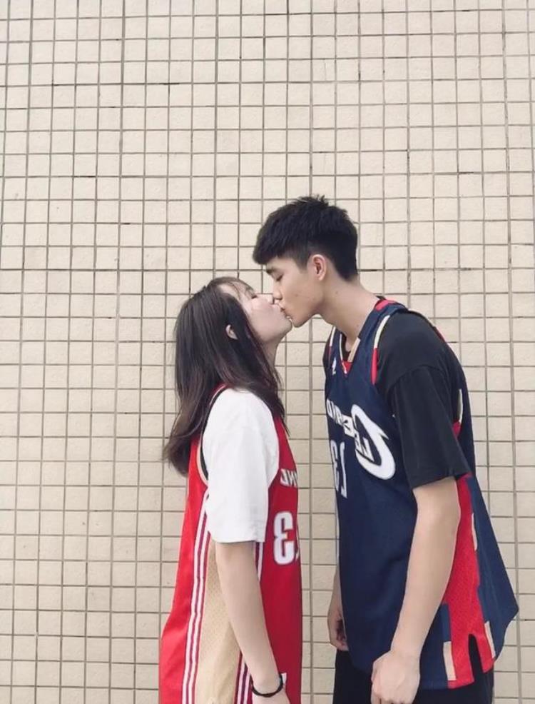 NBA球衣穿搭「穿搭|NBA复赛选一件本命球衣吧」
