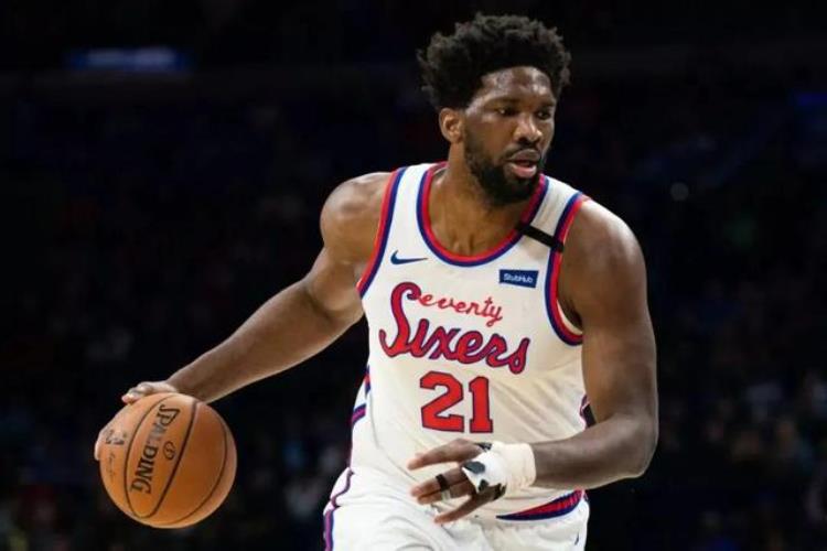 nba现役最高工资合同「NBA至今最高的10个薪资合同库里4年215亿美元仅排第二」