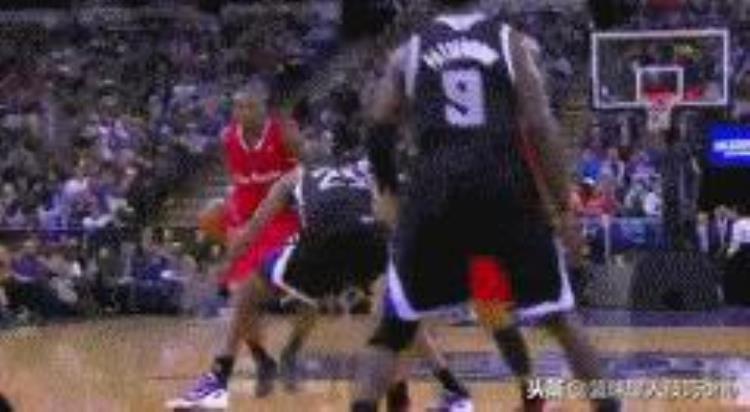 库里打杜兰特「NBA球星10大经典拜佛库里上演极限拜佛杜兰特让对手毫无办法」