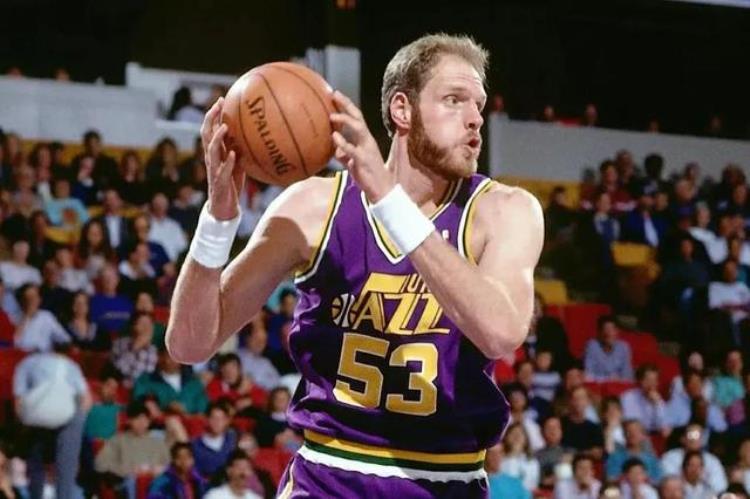 姚明的身高在巨人当中排名多少「姚明高居榜首奥尼尔未上榜盘点NBA身高220CM以上的10大长人」