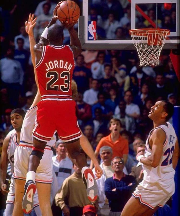 nba季后赛终结系列赛的压哨绝杀你知道有哪几次「NBA季后赛终结系列赛的压哨绝杀你知道有哪几次」