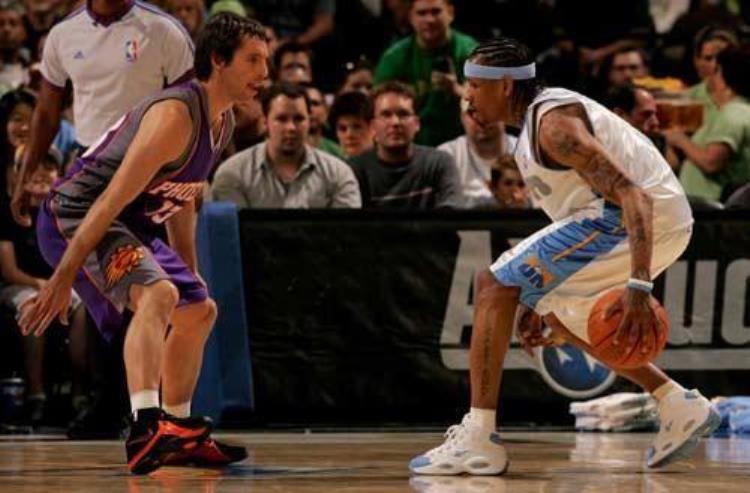 乔丹最厉害的技术「NBA十大巨星的代表绝技乔丹绝技并非后仰想盖天勾要借个梯子」