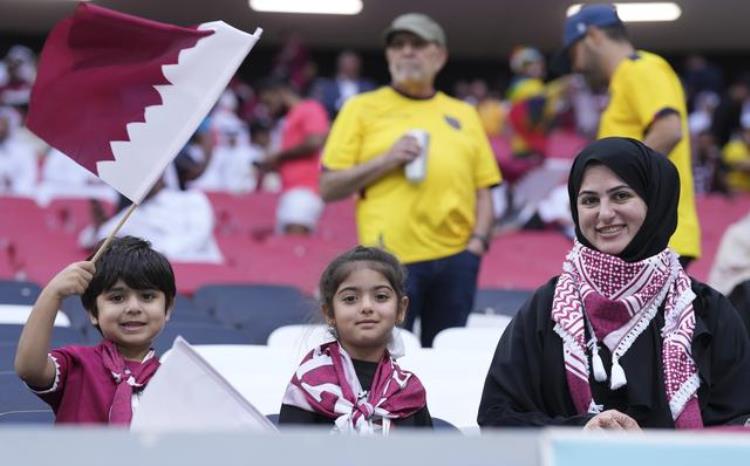 卡塔尔世界杯2022年卡塔尔世界杯开幕式即将举行(2)