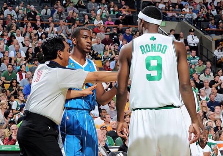 NBA仇人「NBA八大死敌球员他们仇人见面会分外眼红吗」