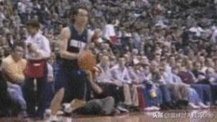 库里打杜兰特「NBA球星10大经典拜佛库里上演极限拜佛杜兰特让对手毫无办法」