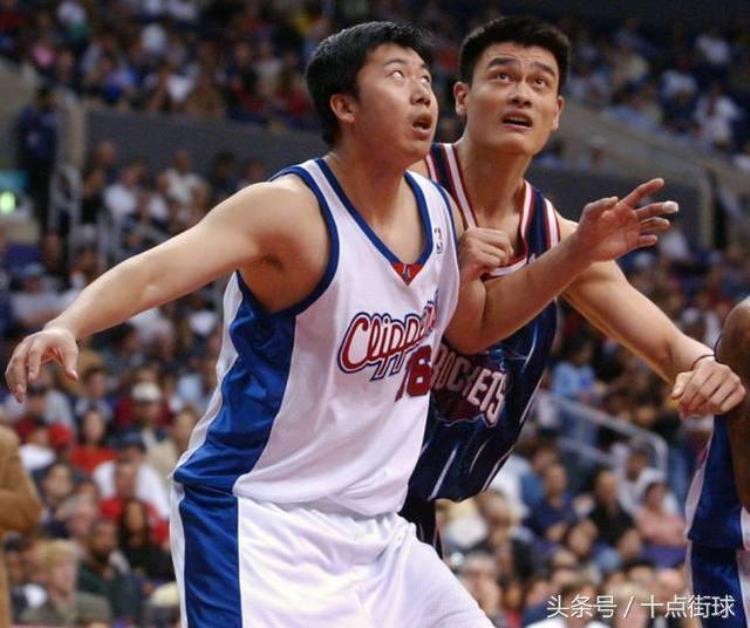 王治郅告诉你NBA到底有多专业全球就NBA用这样的材质制作篮球
