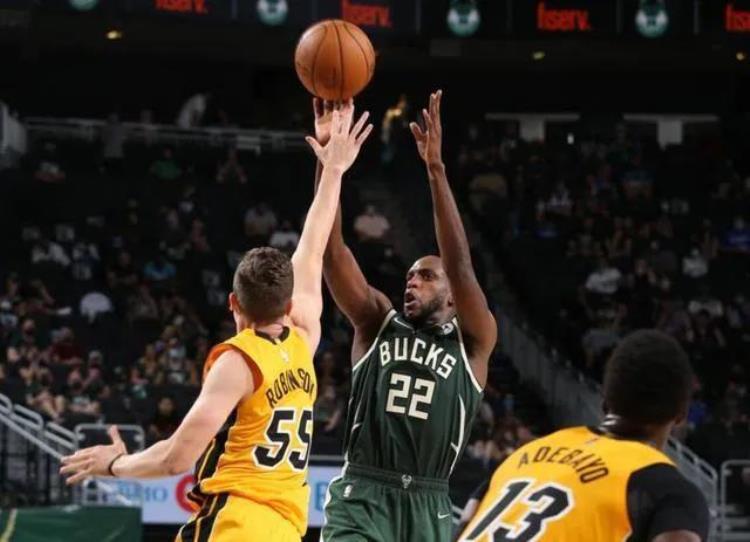 nba现役最高工资合同「NBA至今最高的10个薪资合同库里4年215亿美元仅排第二」