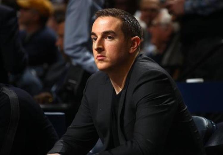 nba球队老板都是干什么的「科普NBA老板们是干什么的30支球队老板个人简介西部篇」