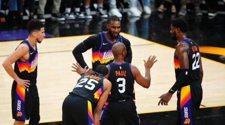 nba各球队实力分析「美媒评下赛季NBA球队实力排行榜篮网入选前十湖人仅第17名」