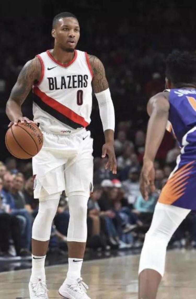 nba利拉德55分「NBA打4分有多难利拉德23次库里40次而他56次」