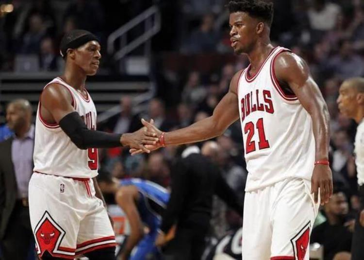 nba现役最高工资合同「NBA至今最高的10个薪资合同库里4年215亿美元仅排第二」