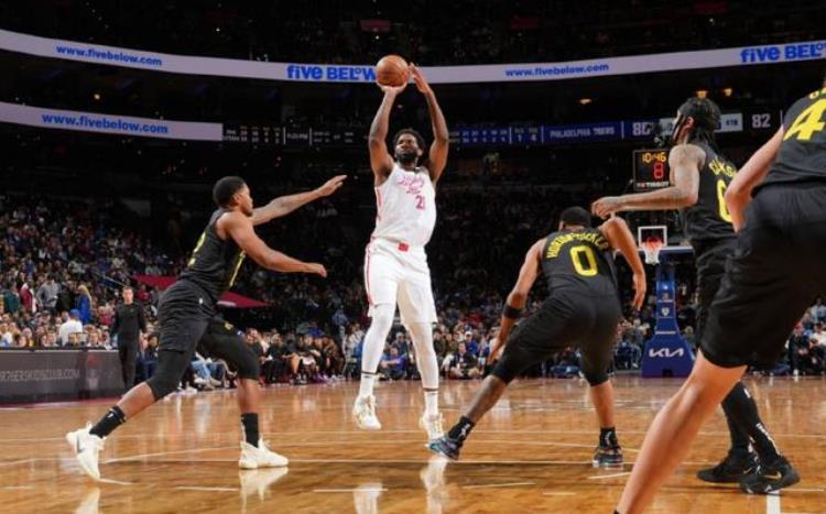 nba单赛季3000分球员「单赛季砍下2500分有多难NBA现役只有3人詹姆斯都没做到过」