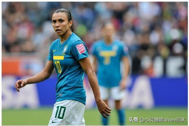 女足挺近世界杯「30世界足球小姐携伟奇回归首战对阵中国女足女足出线悬了」