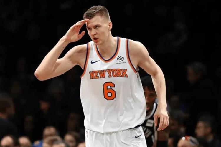 姚明的身高在巨人当中排名多少「姚明高居榜首奥尼尔未上榜盘点NBA身高220CM以上的10大长人」