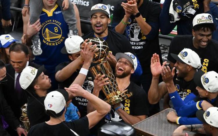 ​库里3477勇士夺得NBA总决赛冠军