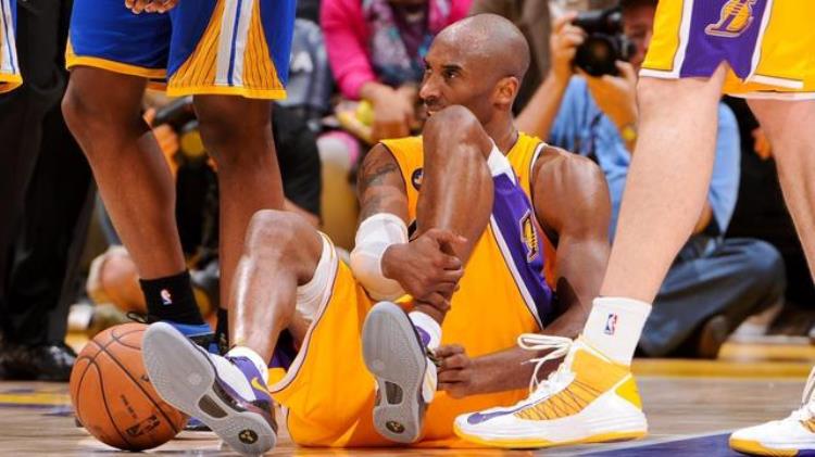 科比职业生涯几个赛季「NBA揭秘科比职业生涯20个赛季为什么只有1个MVP」