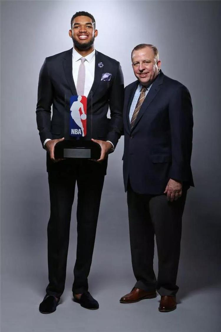 21世纪NBA状元2015年状元卡尔安东尼唐斯