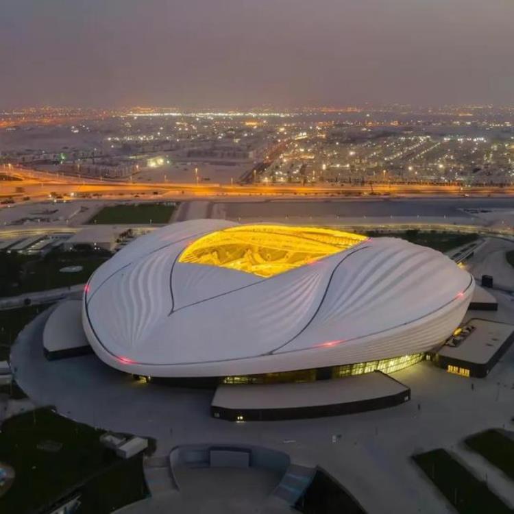 作为本届卡塔尔世界杯的顶级赞助商卡塔尔本地能源有多壕