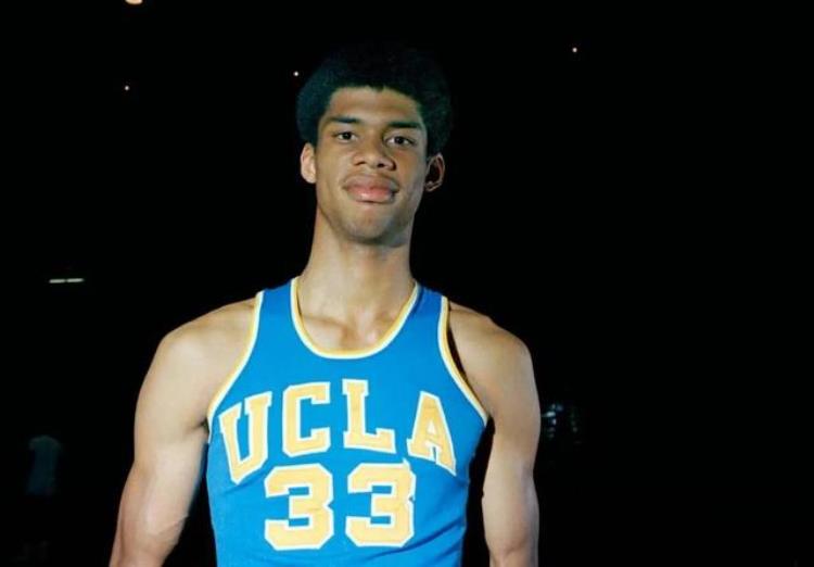 美国哪所大学nba球星多「美媒列出了给NBA提供最多全明星的大学名单哪所大学最让人意外」