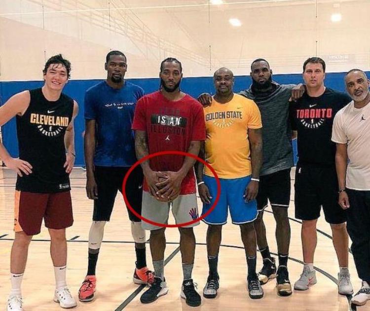 NBA球员大手分4个等级杜兰特A级乔丹S级那SSS有多猛