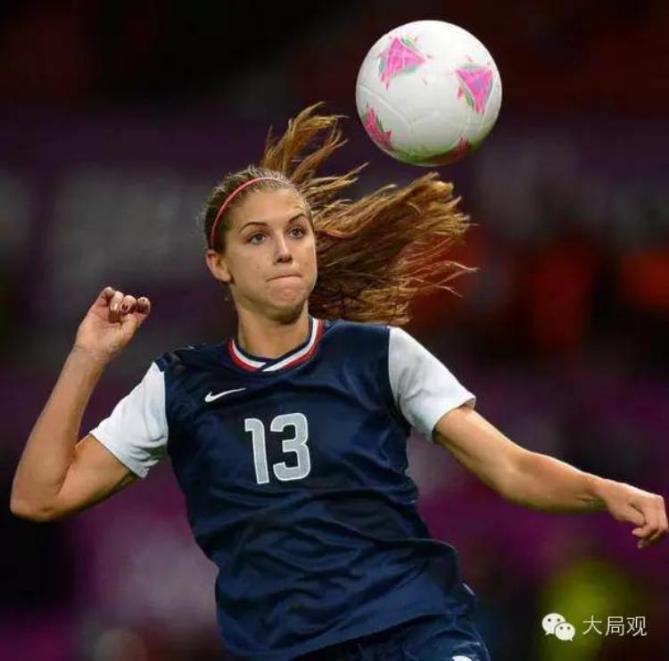 世界最美女足球员「她是女足第一美女年仅26就摘下世界杯冠军成梅西身边的人」