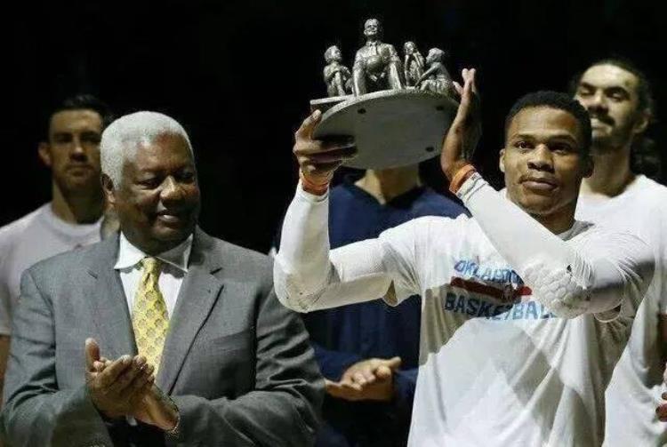 在如今的nba三双是不是越来越不值钱了「在如今的nba三双是不是越来越不值钱了」