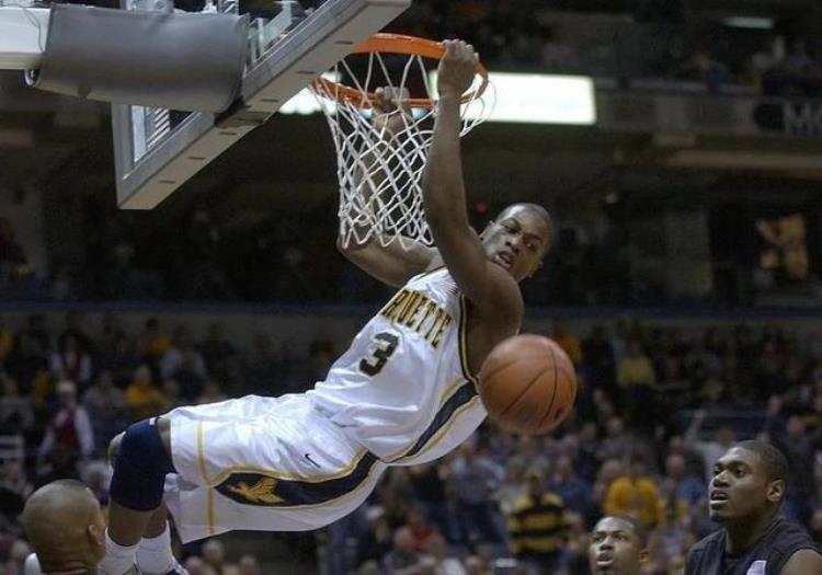 美国哪所大学nba球星多「美媒列出了给NBA提供最多全明星的大学名单哪所大学最让人意外」