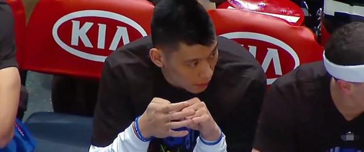 从坐2年冷板凳到变NBA神话周杰伦也成粉丝林书豪经历了什么